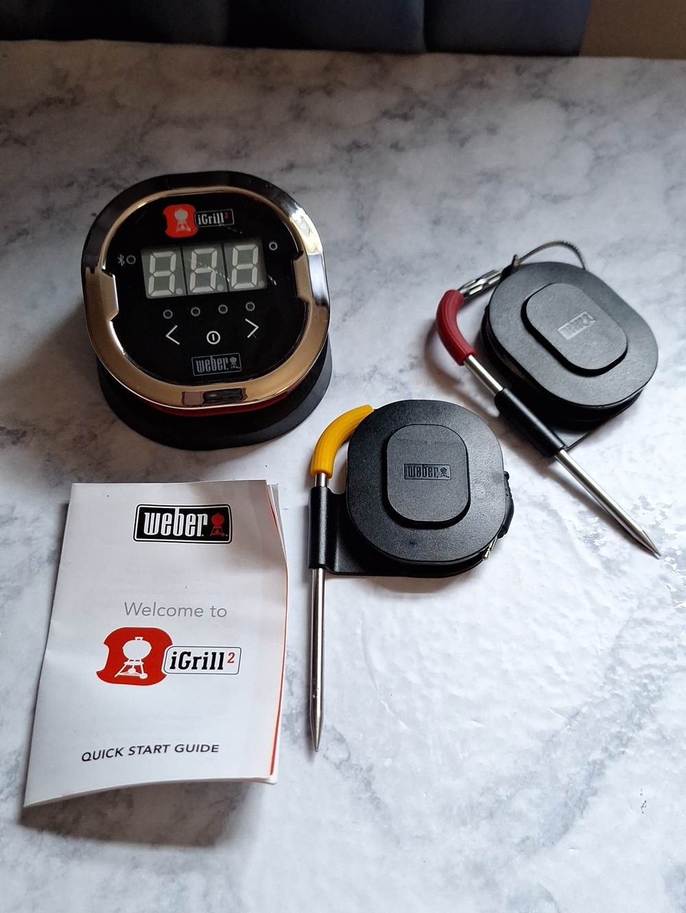 iGrill2 Wireless BBQ Thermometer with Black Body and Red/Yellow Probe Cables